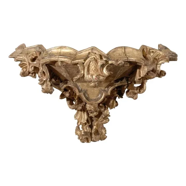18th Century Italian Gilded Bracket