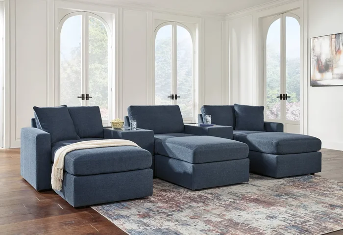 5-Piece Sectional And 3 Ottomans
