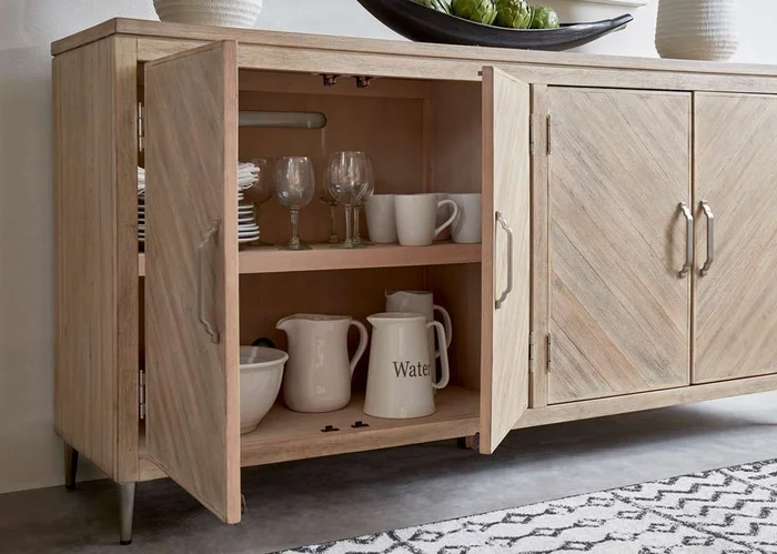 Emery Park – Maddox Sideboard in Biscotti Finish – I644-6808