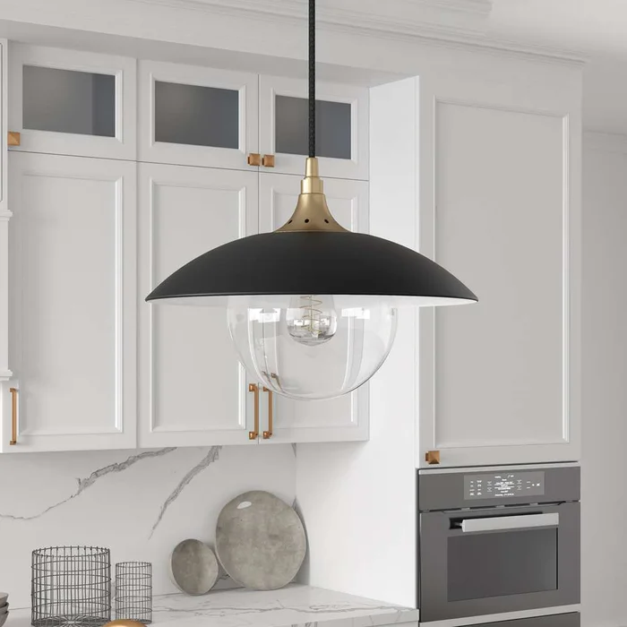 Hudson & Canal – Alvia 14.5in Wide Pendant with Metal/Glass Shade in Matte Black/Brass/Clear – PD0076